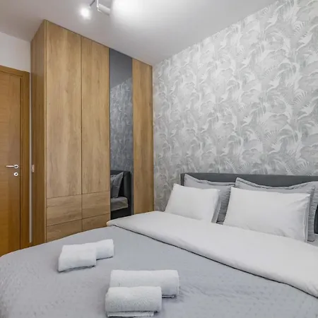 Bianca With Free Parking Daire *