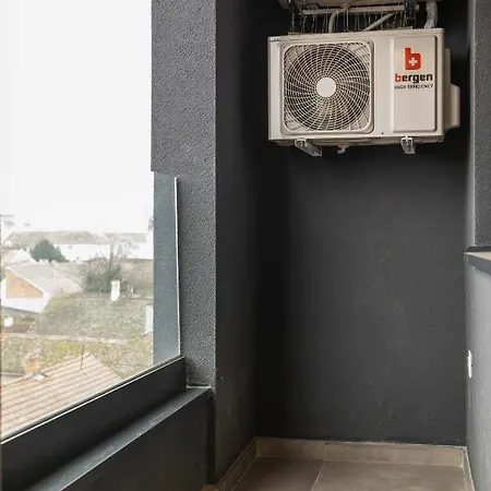 Bianca With Free Parking Novi Sad