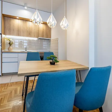 Bianca With Free Parking