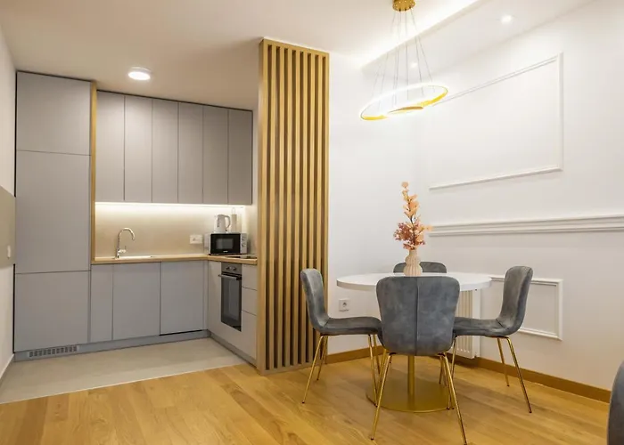 Bianca With Free Parking Apartamento Novi Sad