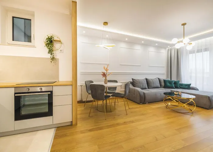 Bianca With Free Parking Apartamento