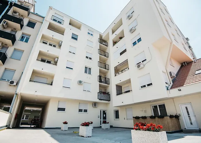 Bianca With Free Parking